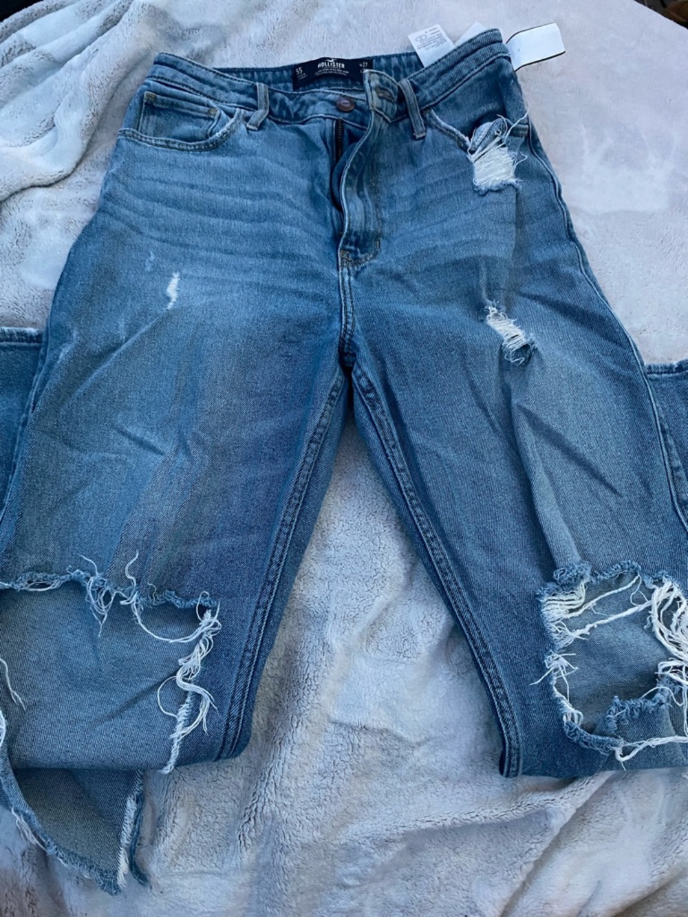 Hollister Women's Light Blue Ripped Boyfriend Jeans